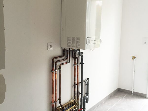 Pose d'une chaudière gaz par Triichet Electricité aux Sables d'Olonne